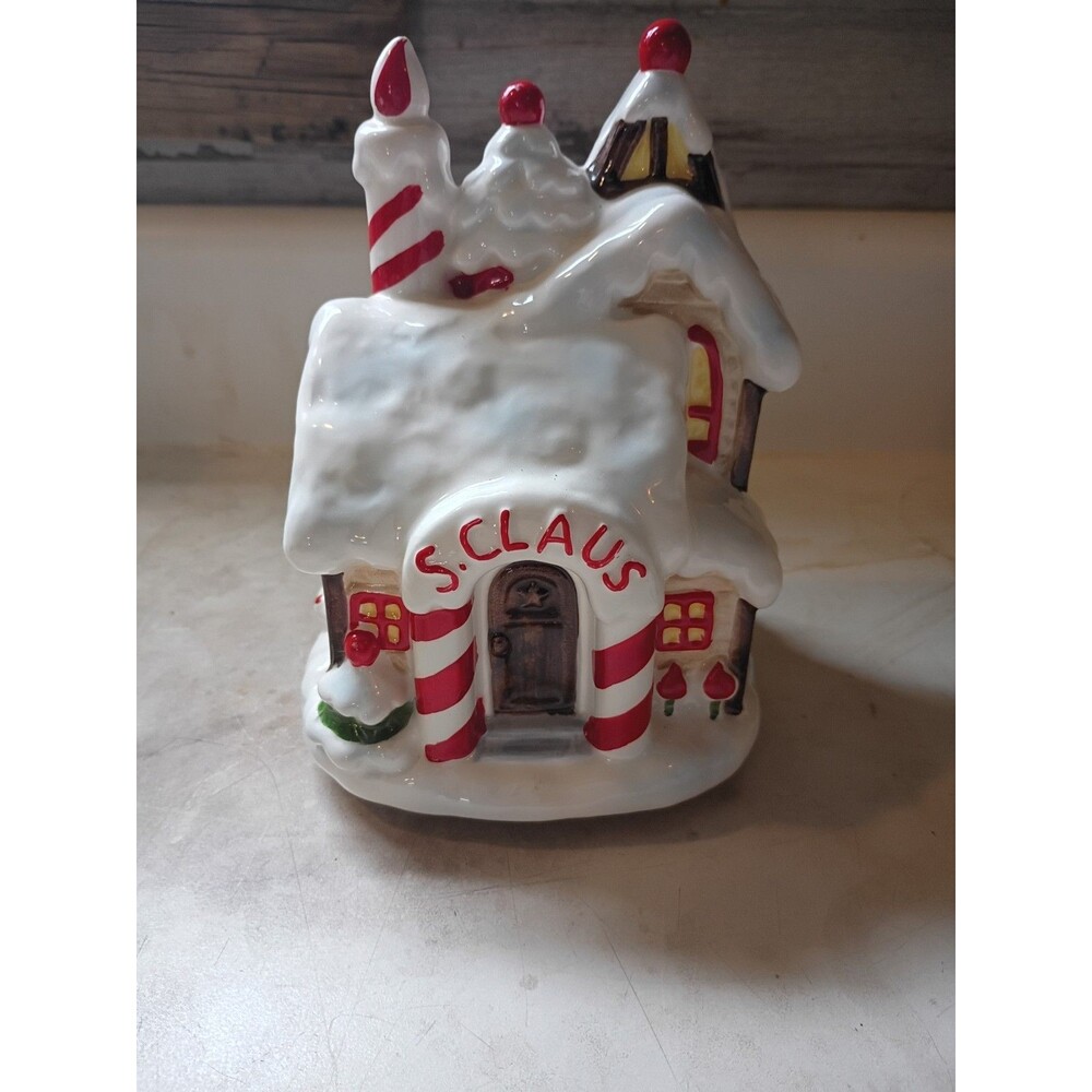1984 Santa House Revolving Christmas Music Box EBELING REUSS Porcelain